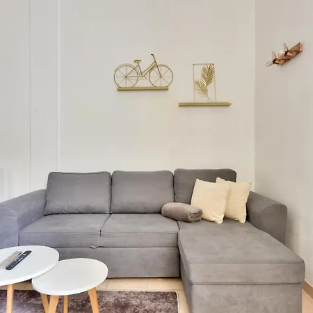 Vieux Avec Balcon A 1min De La Apartamento *